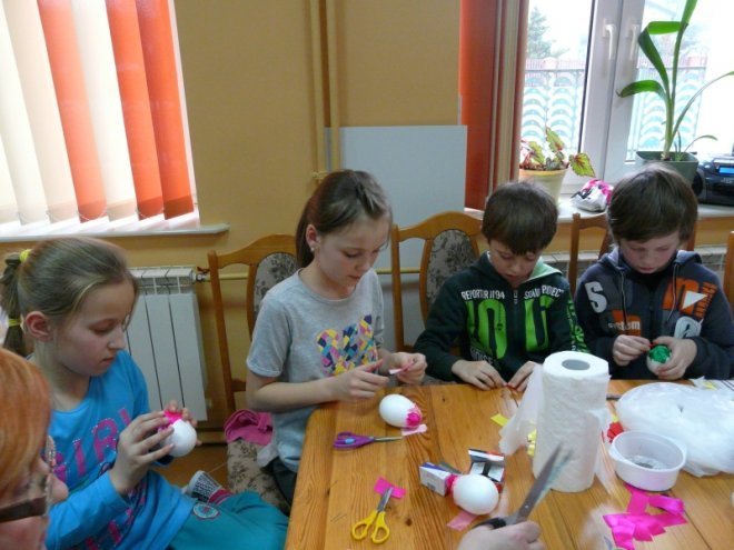 Warsztaty wielkanocne dla dzieci w Piskach - zdjęcie #3 - eOstroleka.pl