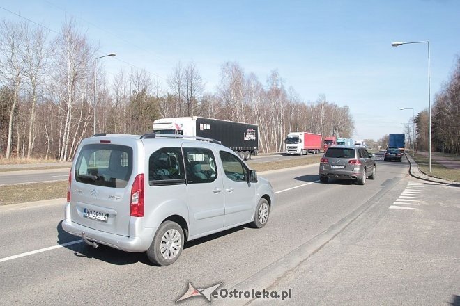 Transportowcy z Ostrołęki przez godzinę blokowali obwodnicę [23.03.2015] - zdjęcie #10 - eOstroleka.pl