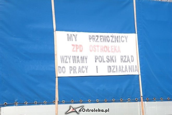 Transportowcy z Ostrołęki przez godzinę blokowali obwodnicę [23.03.2015] - zdjęcie #36 - eOstroleka.pl