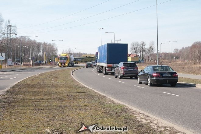 Transportowcy z Ostrołęki przez godzinę blokowali obwodnicę [23.03.2015] - zdjęcie #46 - eOstroleka.pl