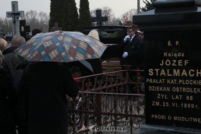 Ostrołęka: Ostatnia droga ś.p. Rafała Dymerskiego [26.03.2015] - zdjęcie #47 - eOstroleka.pl