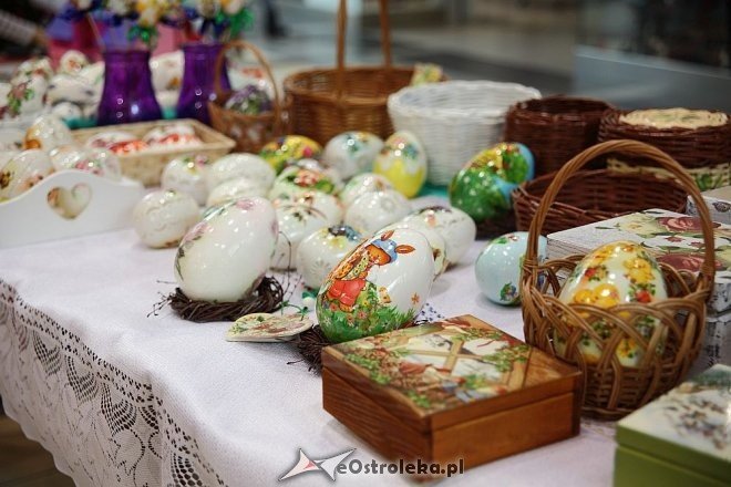 Jarmark Wielkanocny i Święto Koronki Kurpiowskiej w Galerii Bursztynowej [29.03.2015] - zdjęcie #9 - eOstroleka.pl