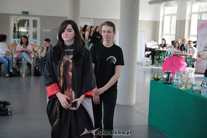 4. Konkurs Makijażu i Fryzjerstwa w ZSZ nr 2 w Ostrołęce [12.04.2015] - zdjęcie #49 - eOstroleka.pl