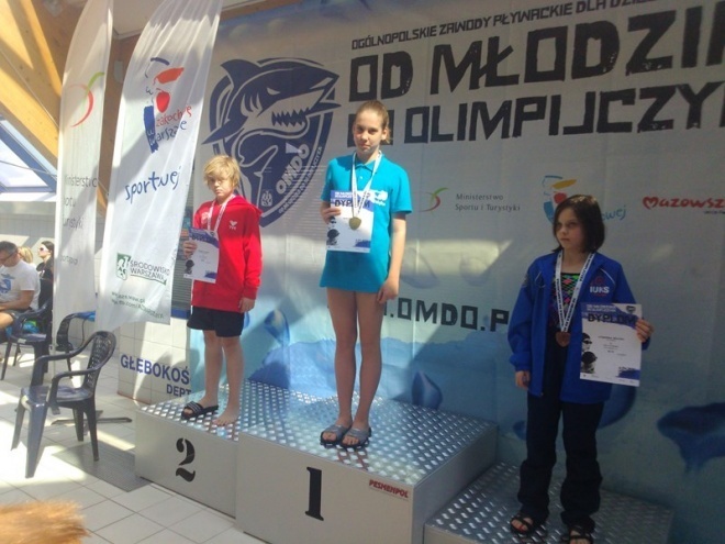 KS Squatina na zawodach pływackich [11-12.04.2015] - zdjęcie #5 - eOstroleka.pl