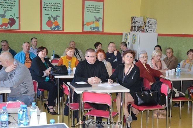 Wybory do Rady Osiedla Sienkiewicza [16.04.2015] - zdjęcie #3 - eOstroleka.pl