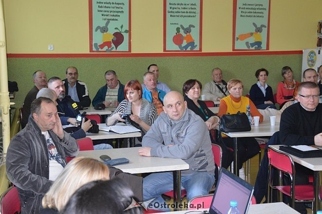 Wybory do Rady Osiedla Sienkiewicza [16.04.2015] - zdjęcie #7 - eOstroleka.pl