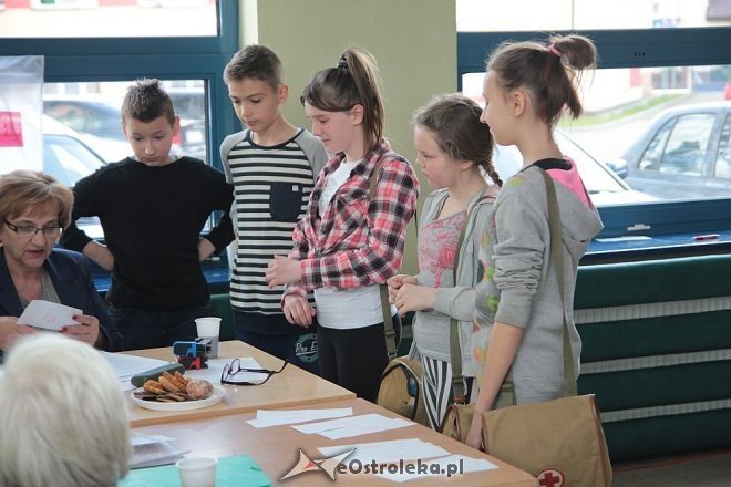Ostrołęka: Międzyszkolne Mistrzostwa Pierwszej Pomocy za nami [17.04.2015] - zdjęcie #32 - eOstroleka.pl