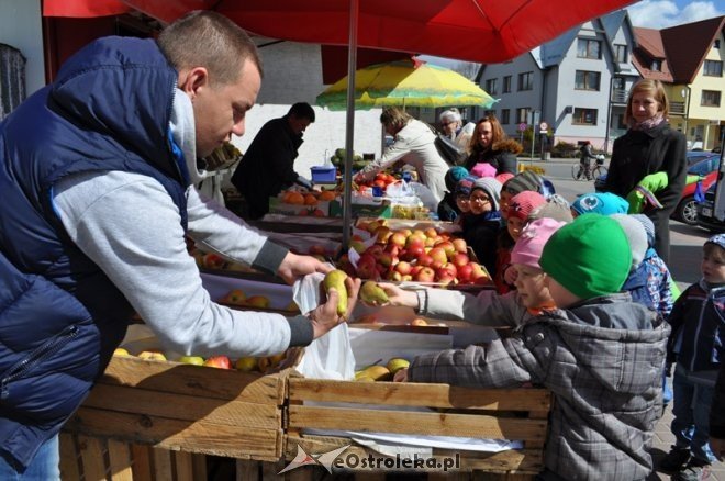 „Dzień 5 porcji warzyw, owoców i soku” w Kangurku [20.04.2015] - zdjęcie #28 - eOstroleka.pl