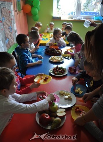 „Dzień 5 porcji warzyw, owoców i soku” w Kangurku [20.04.2015] - zdjęcie #30 - eOstroleka.pl