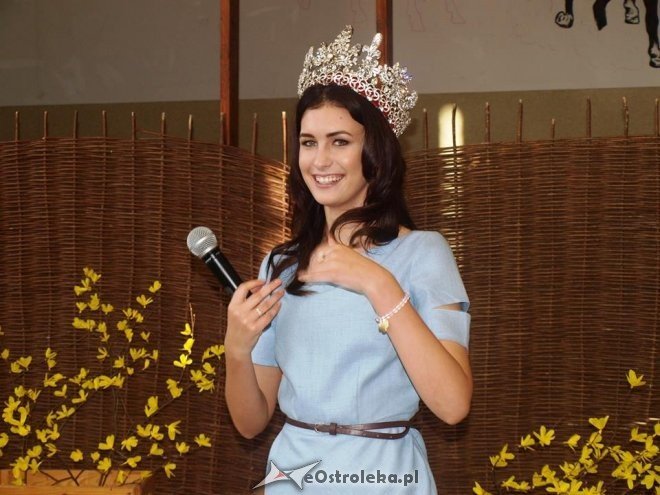 Miss Polski 2014, Ewa Mielnicka z wizytą w Kadzidle [20.04.2015] - zdjęcie #29 - eOstroleka.pl