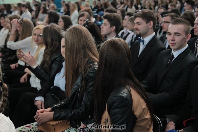 Zakończenie roku szkolnego klas maturalnych z I LO w Ostrołęce [24.04.2015] - zdjęcie #34 - eOstroleka.pl