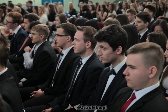 Zakończenie roku szkolnego klas maturalnych z I LO w Ostrołęce [24.04.2015] - zdjęcie #36 - eOstroleka.pl