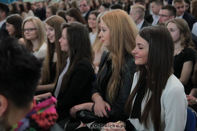 Zakończenie roku szkolnego klas maturalnych z I LO w Ostrołęce [24.04.2015] - zdjęcie #42 - eOstroleka.pl
