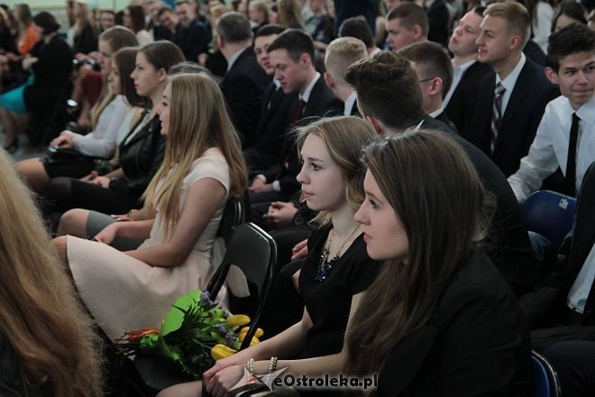 Zakończenie roku szkolnego klas maturalnych z I LO w Ostrołęce [24.04.2015] - zdjęcie #46 - eOstroleka.pl