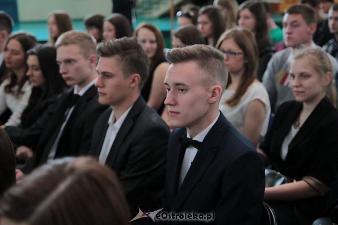 Zakończenie roku szkolnego klas maturalnych z I LO w Ostrołęce [24.04.2015] - zdjęcie #15 - eOstroleka.pl