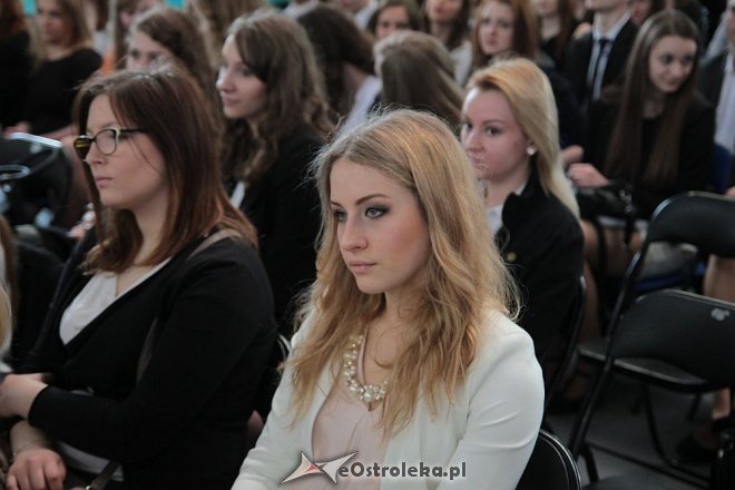 Zakończenie roku szkolnego klas maturalnych z I LO w Ostrołęce [24.04.2015] - zdjęcie #19 - eOstroleka.pl