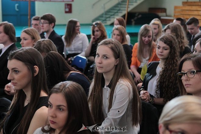 Zakończenie roku szkolnego klas maturalnych z I LO w Ostrołęce [24.04.2015] - zdjęcie #20 - eOstroleka.pl