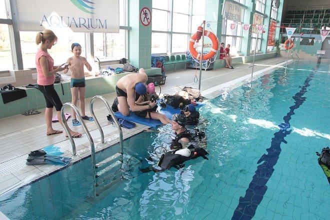 Warsztaty z nurkowania w Parku Wodnym Aquarium [28.04.2015] - zdjęcie #15 - eOstroleka.pl