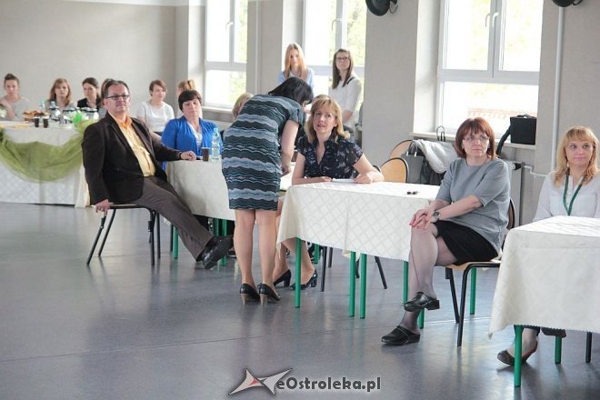 Gra miejska „Młody – Przedsiębiorczy” za nami: Zwyciężyli uczniowie III LO [28.04.2015] - zdjęcie #6 - eOstroleka.pl