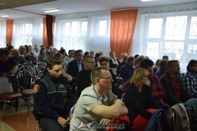 Zebranie rady osiedla Witosa [29.04.2015] - zdjęcie #36 - eOstroleka.pl