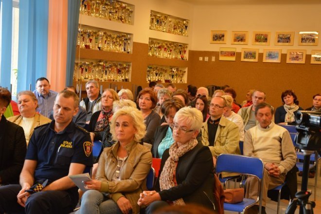 Zebranie wyborcze Rady Osiedla Śródmieście [30.04.2015] - zdjęcie #27 - eOstroleka.pl