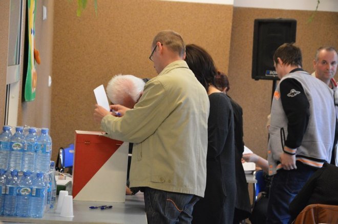 Zebranie wyborcze Rady Osiedla Śródmieście [30.04.2015] - zdjęcie #55 - eOstroleka.pl