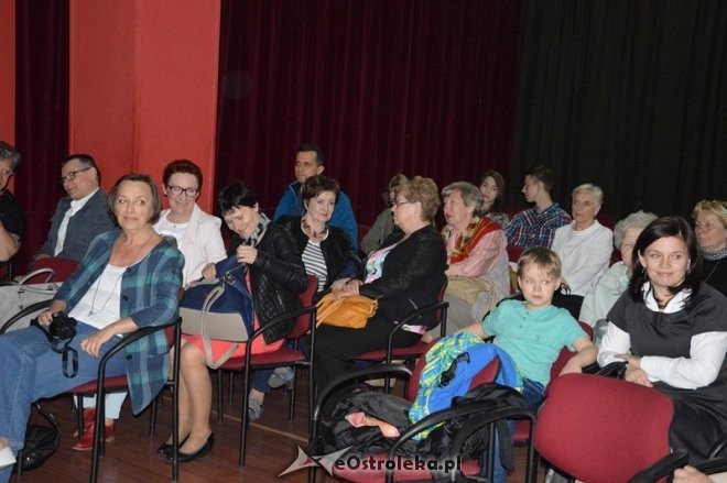 KOLACJA NA CZTERY RĘCE - premiera teatralna [08.05.2015] - zdjęcie #1 - eOstroleka.pl