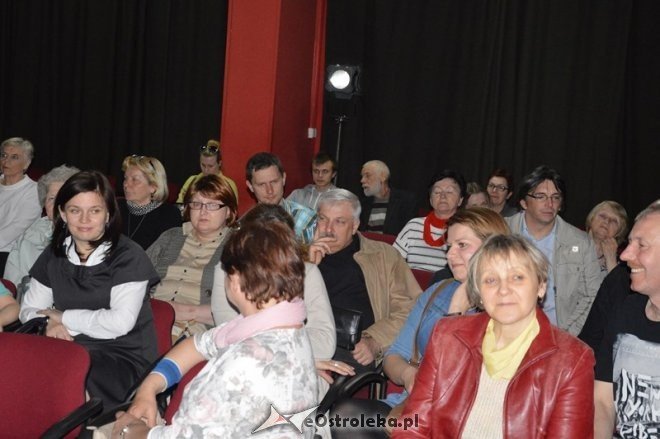KOLACJA NA CZTERY RĘCE - premiera teatralna [08.05.2015] - zdjęcie #2 - eOstroleka.pl
