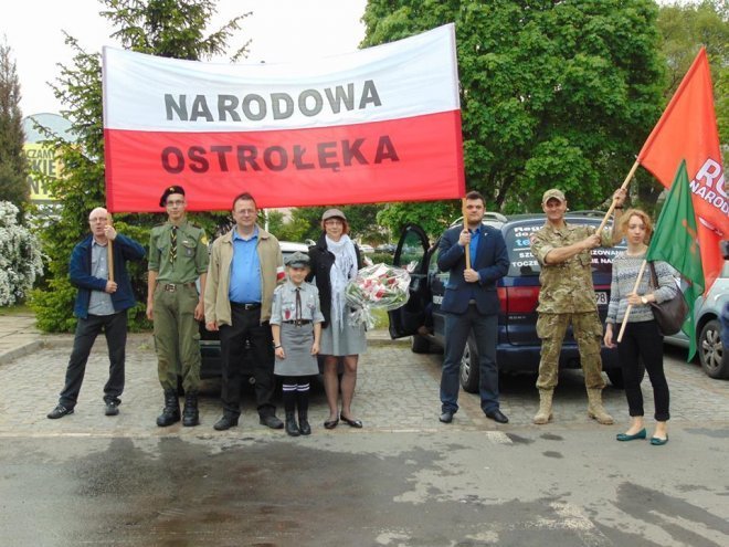 Narodowcy upamiętnili wyzwolenie Ostrołęki przez oddział Kedywu AK-AKO - zdjęcie #13 - eOstroleka.pl
