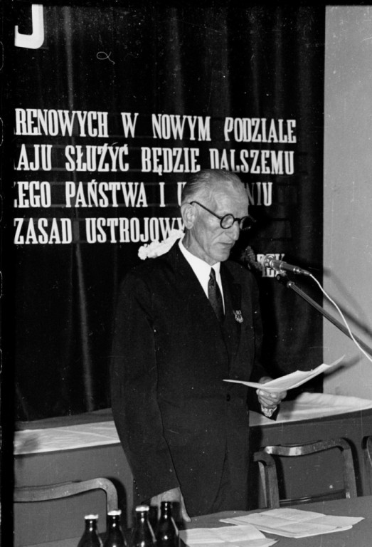 Posiedzenie I sesji Wojewódzkiej Rady Narodowej w Ostrołęce 14.VI.1975 r. - zdjęcie #32 - eOstroleka.pl