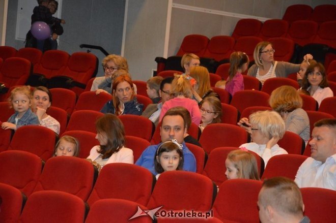 ZŁOTA KACZKA - spektakl teatralny [24.05.2015] - zdjęcie #12 - eOstroleka.pl