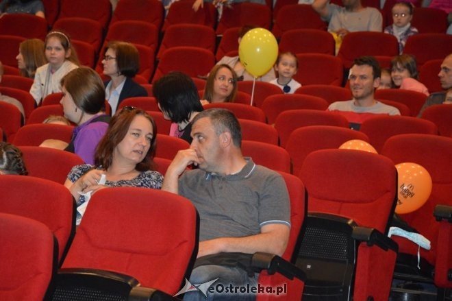 ZŁOTA KACZKA - spektakl teatralny [24.05.2015] - zdjęcie #20 - eOstroleka.pl