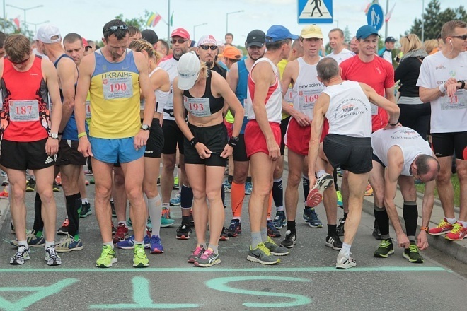 XXI Półmaraton Kurpiowski [24.05.2015] - zdjęcie #22 - eOstroleka.pl