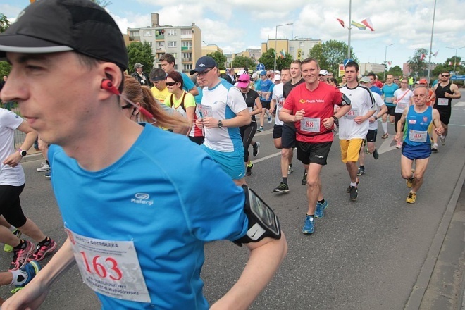 XXI Półmaraton Kurpiowski [24.05.2015] - zdjęcie #57 - eOstroleka.pl