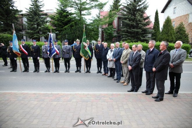 Samorządowcy uczcili pamięć poległych w bitwie pod Ostrołęką z 1831 roku [26.05.2015] - zdjęcie #28 - eOstroleka.pl