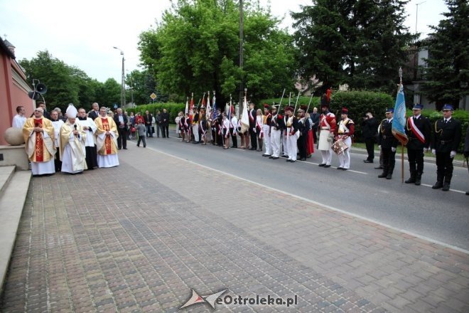 Samorządowcy uczcili pamięć poległych w bitwie pod Ostrołęką z 1831 roku [26.05.2015] - zdjęcie #29 - eOstroleka.pl