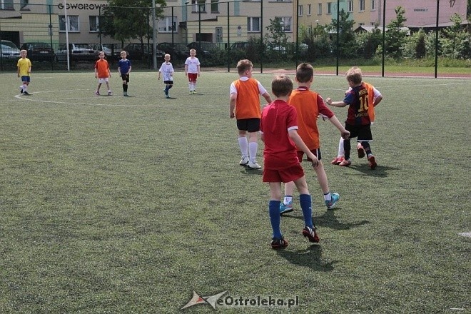 Turniej piłkarski dla dzieci - organizator: Korona Ostrołęka [30.05.2015] - zdjęcie #19 - eOstroleka.pl