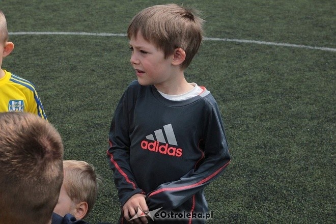 Turniej piłkarski dla dzieci - organizator: Korona Ostrołęka [30.05.2015] - zdjęcie #32 - eOstroleka.pl
