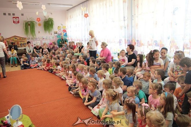 Ostrołęka: Dzień Dziecka w Przedszkolu Miejskim nr 8 [01.06.2015] - zdjęcie #17 - eOstroleka.pl