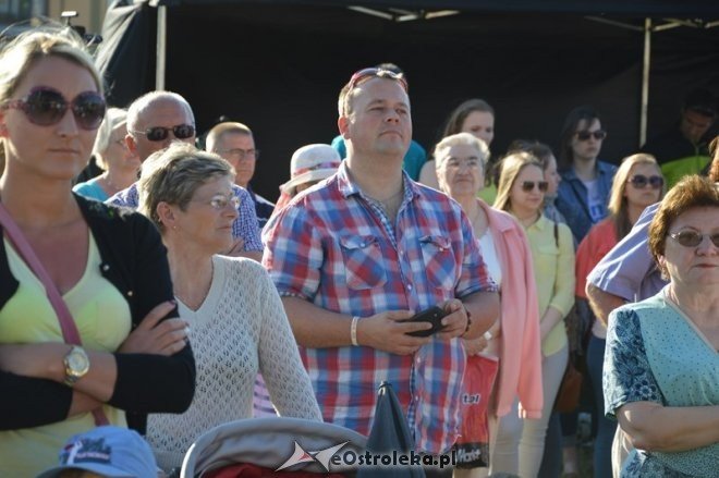 Koncert uwielbienia - Boże Ciało [04.06.2015] - zdjęcie #6 - eOstroleka.pl