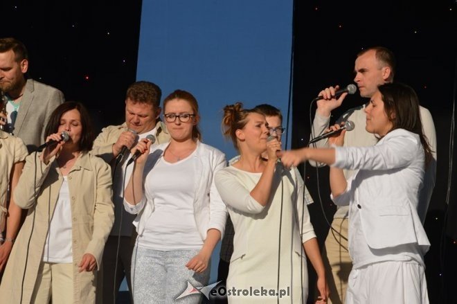 Koncert uwielbienia - Boże Ciało [04.06.2015] - zdjęcie #76 - eOstroleka.pl