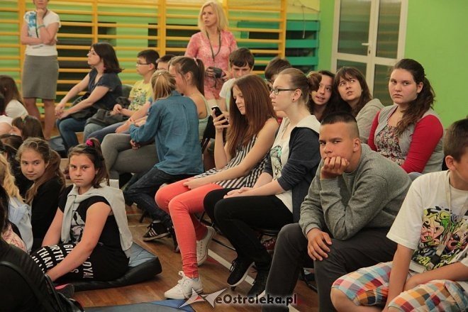 „Antymina” dla ostrołęckiej młodzieży - profilaktyka uzależnień w rytmach hip-hopu [08.06.2015] - zdjęcie #7 - eOstroleka.pl