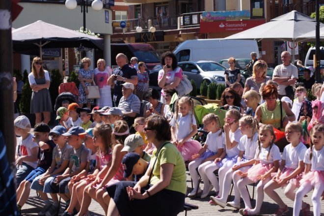 IV Dziecięcy Festiwal Tańca [12.06.2015] - zdjęcie #11 - eOstroleka.pl