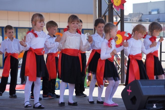 IV Dziecięcy Festiwal Tańca [12.06.2015] - zdjęcie #26 - eOstroleka.pl