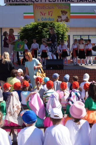 IV Dziecięcy Festiwal Tańca [12.06.2015] - zdjęcie #42 - eOstroleka.pl