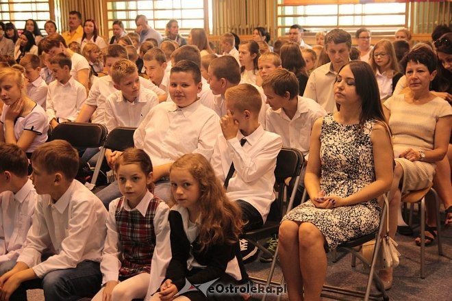 Zakończenie roku szkolnego w ZS nr 4 w Ostrołęce [26.06.2015] - zdjęcie #50 - eOstroleka.pl
