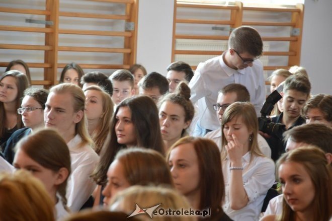 Zakończenie roku szkolnego w II LO [26.06.2015] - zdjęcie #5 - eOstroleka.pl