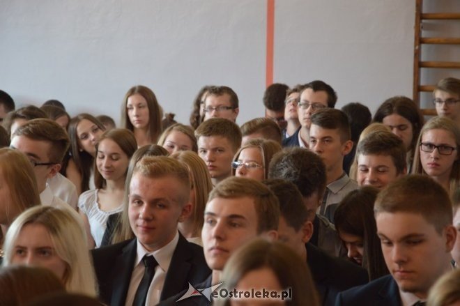 Zakończenie roku szkolnego w II LO [26.06.2015] - zdjęcie #15 - eOstroleka.pl