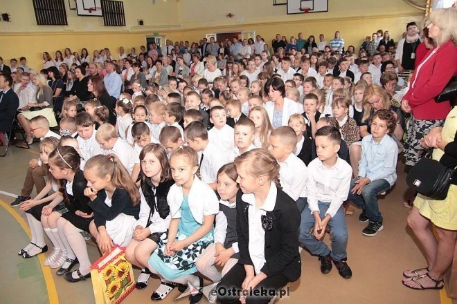 Zakończenie roku szkolnego w ZS nr 3 w Ostrołęce [26.06.2015] - zdjęcie #6 - eOstroleka.pl