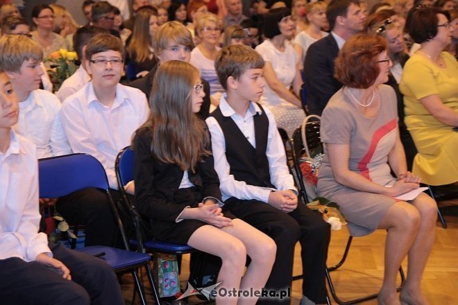 Zakończenie roku szkolnego w SP nr 10 [26.06.2015] - zdjęcie #8 - eOstroleka.pl